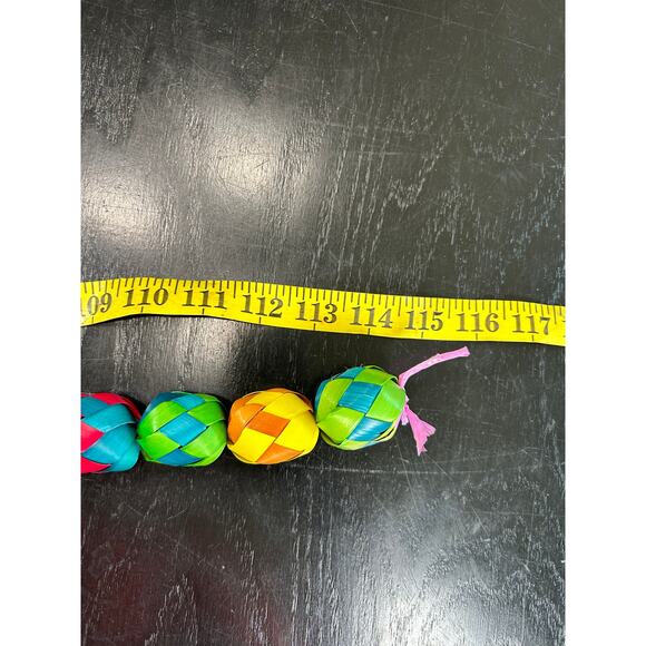 Bright- Garland- Weaved Breaded Balls- longer than 113 "- fiesta- preowned - Picture 4 of 6